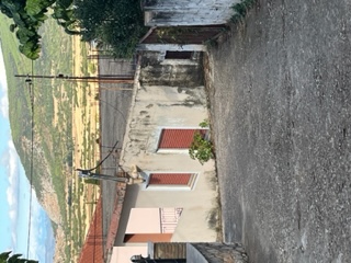 Οικόπεδο με κτίσμα  σε πλειστηριασμό Δήμος Λεβαδέων