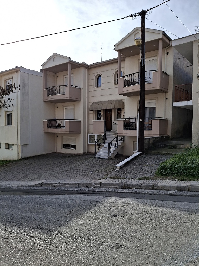 photo2