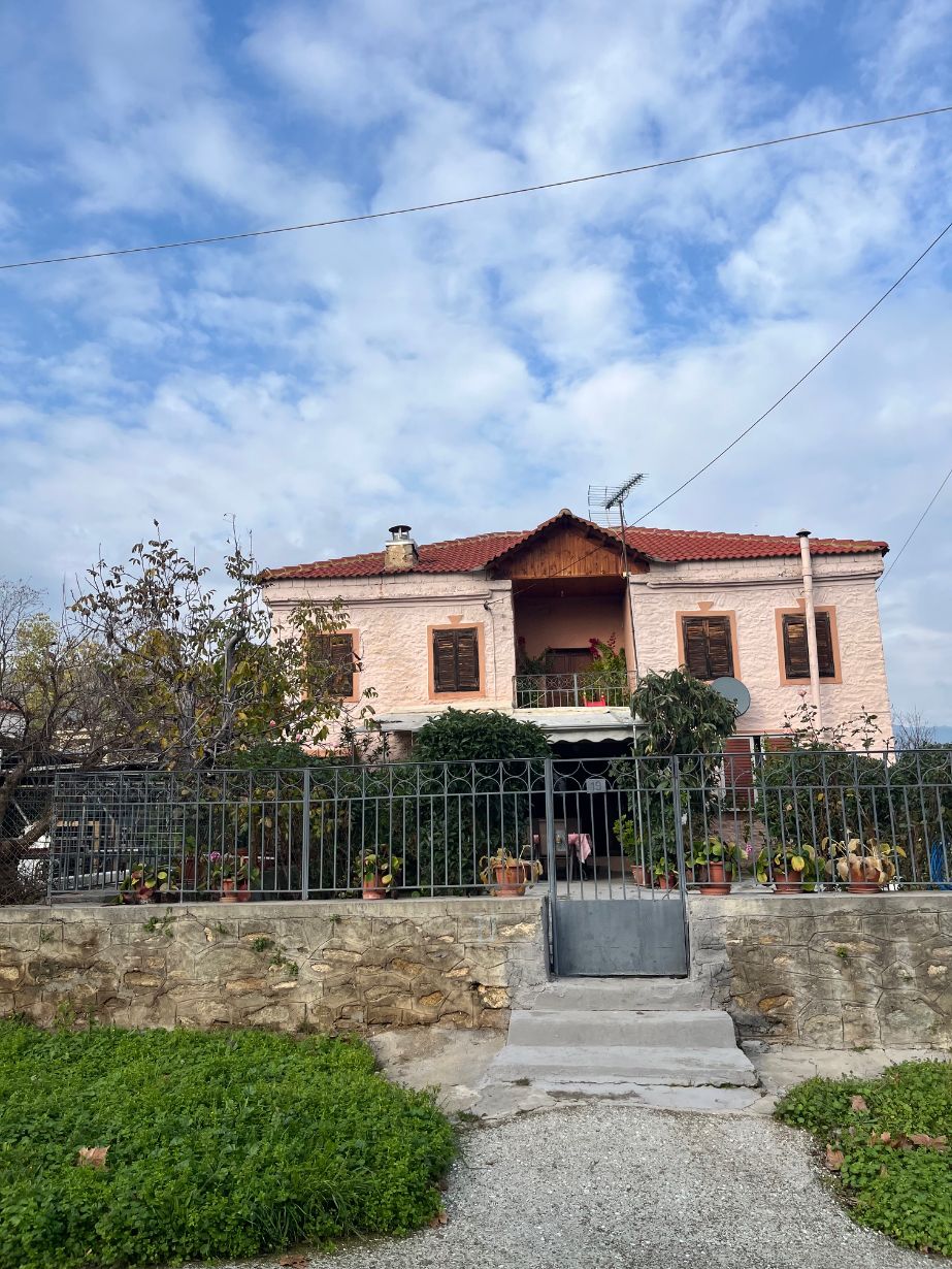 Οικόπεδο με κτίσμα 2114 τ.μ. σε πλειστηριασμό Δήμος  Τεμπών