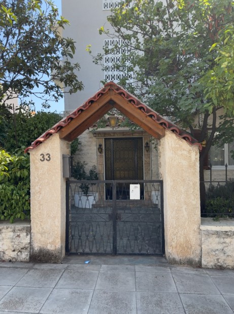 photo1