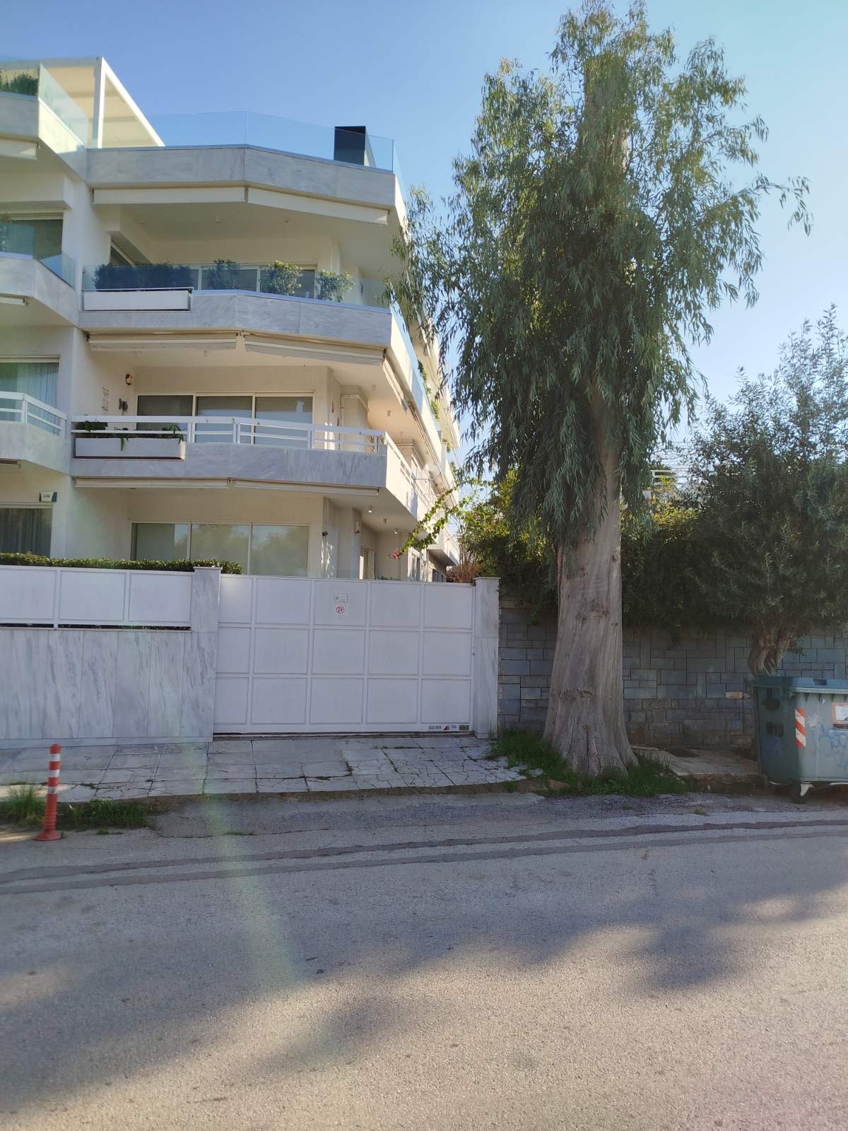 photo2