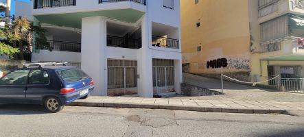 photo1