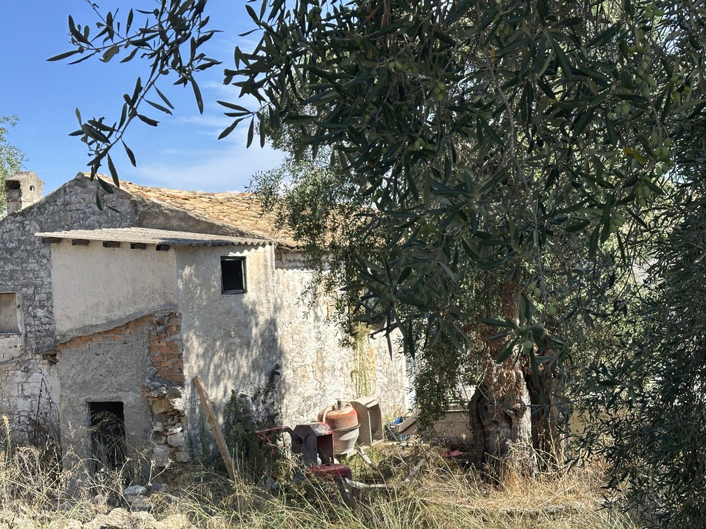 Οικόπεδο με κτίσμα 116.30 τ.μ. σε πλειστηριασμό Δήμος Παξών