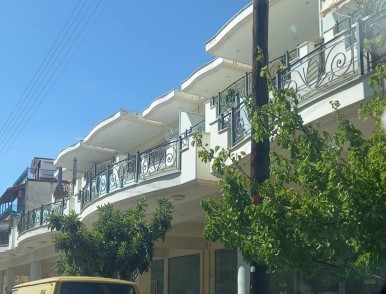 photo2