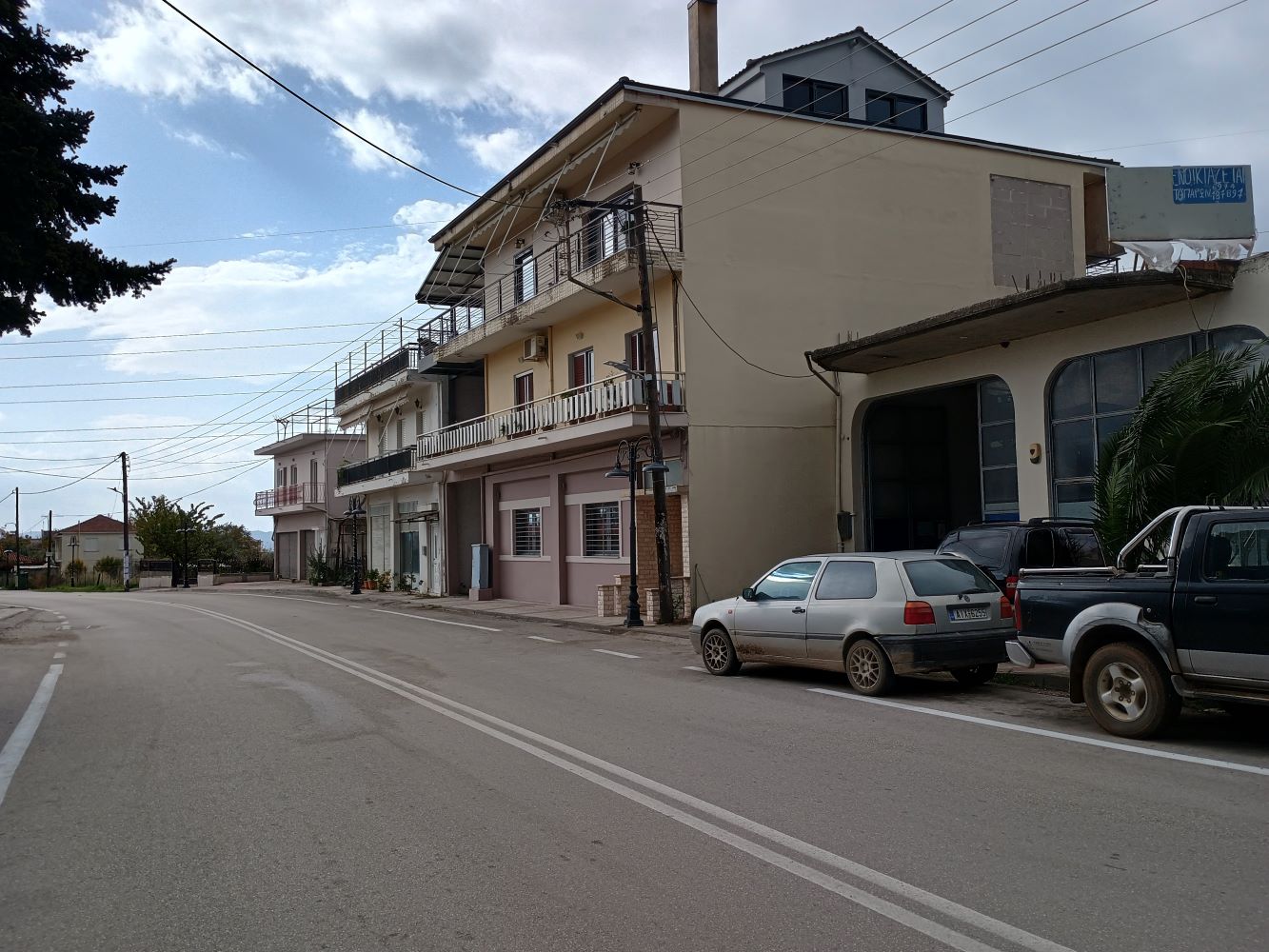 photo0