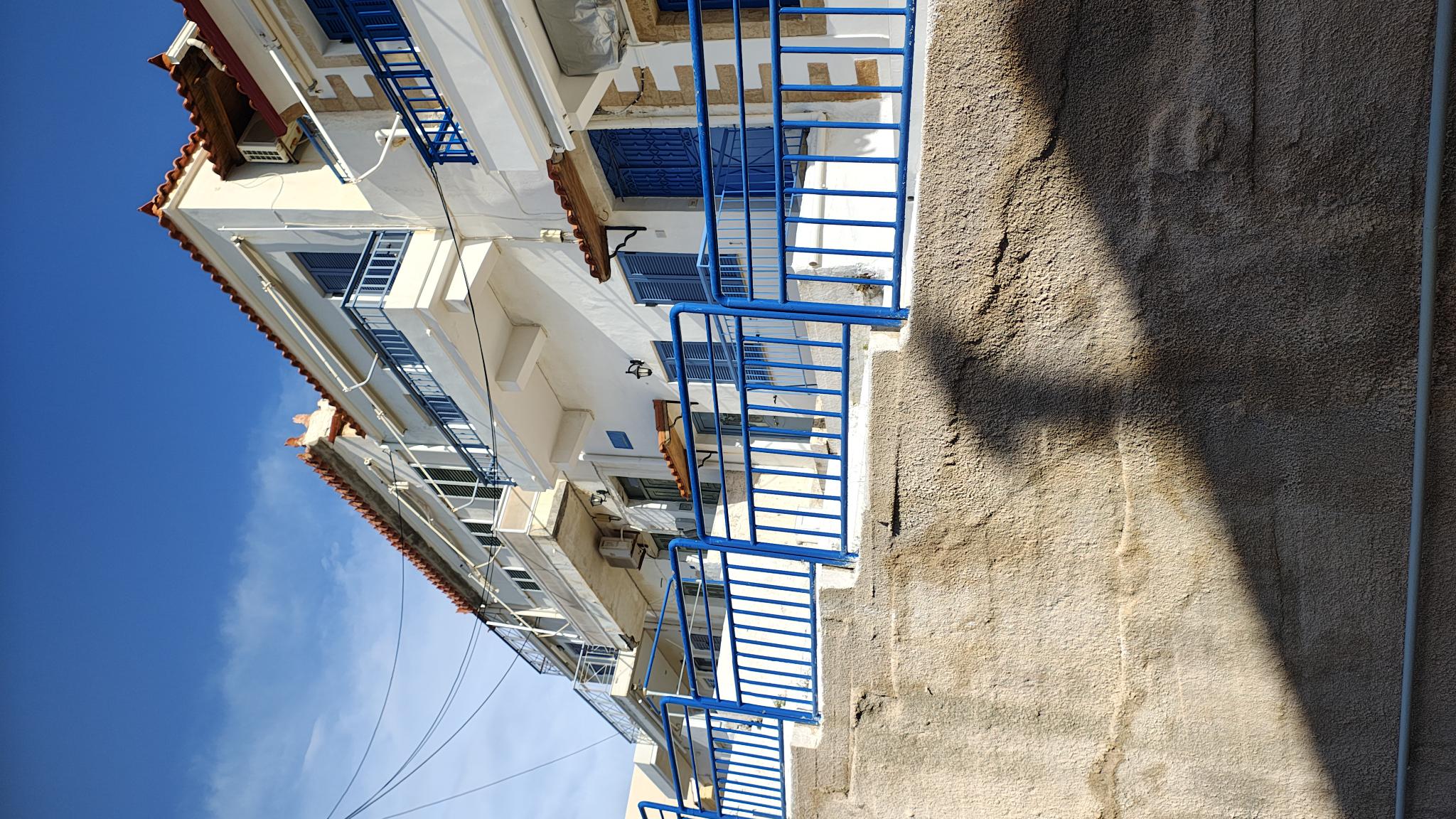 photo2