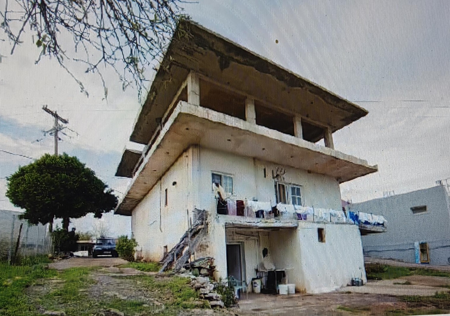 photo0