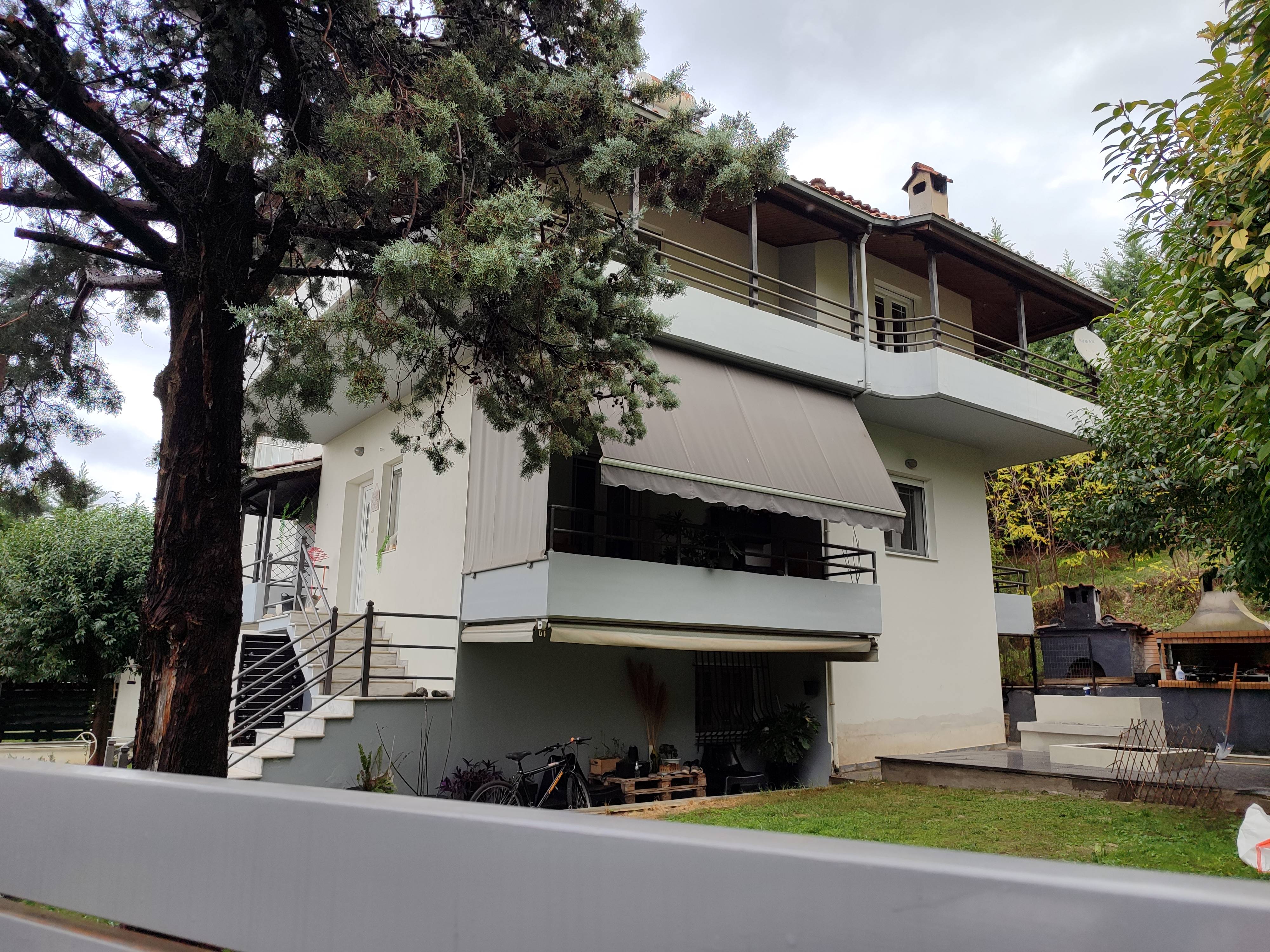 photo2