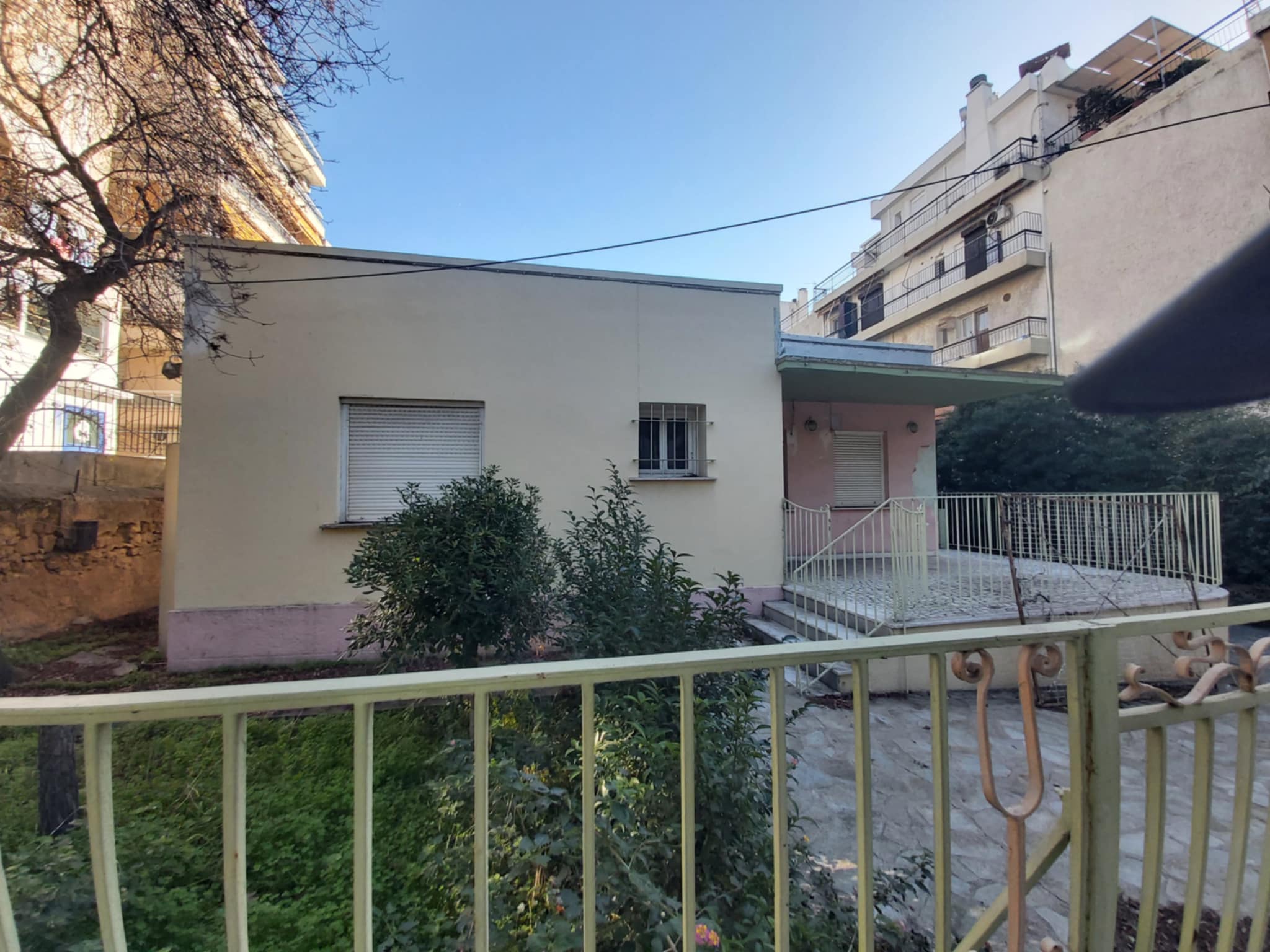 Οικόπεδο με κτίσμα 126.35 τ.μ. σε πλειστηριασμό Δήμος Αλίμου