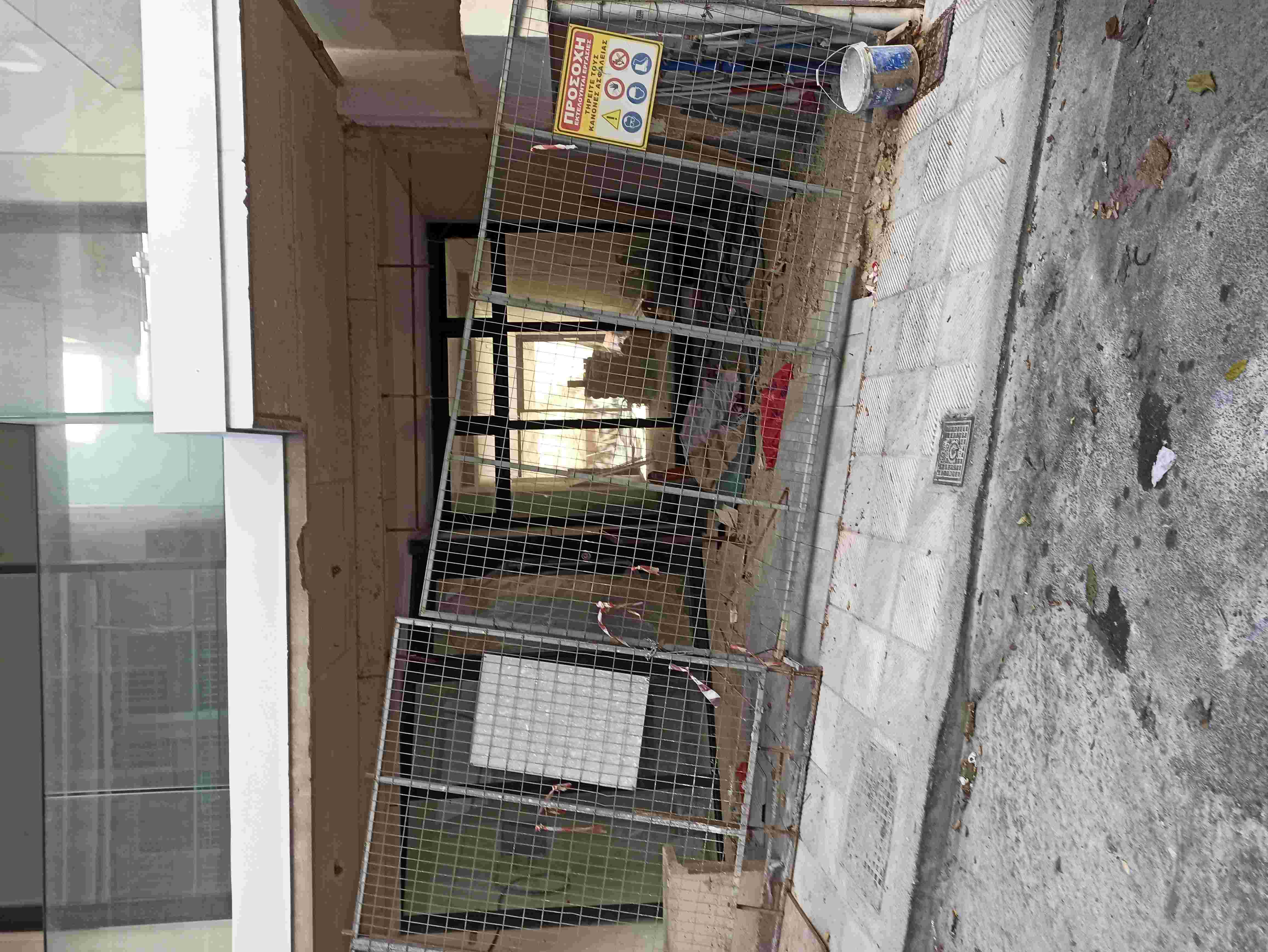 photo1
