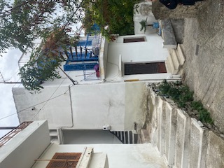 photo1