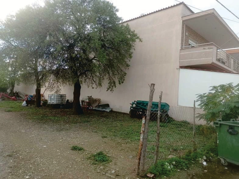 Οικόπεδο με κτίσμα 1550 τ.μ. σε πλειστηριασμό Δήμος Μαρωνείας - Σαπών