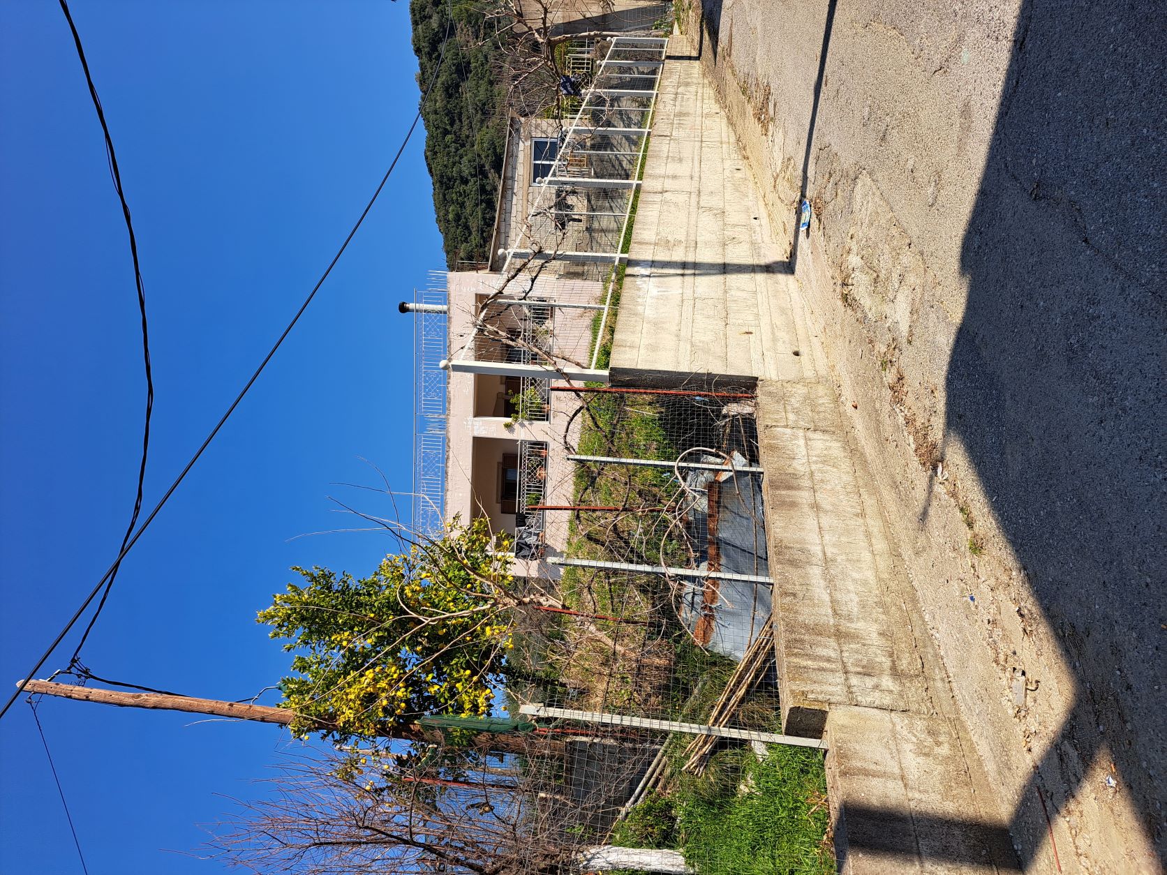 Οικόπεδο με κτίσμα  σε πλειστηριασμό Δήμος Αγρινίου
