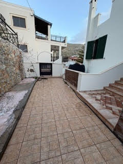 photo1
