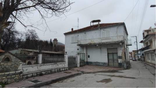 photo1