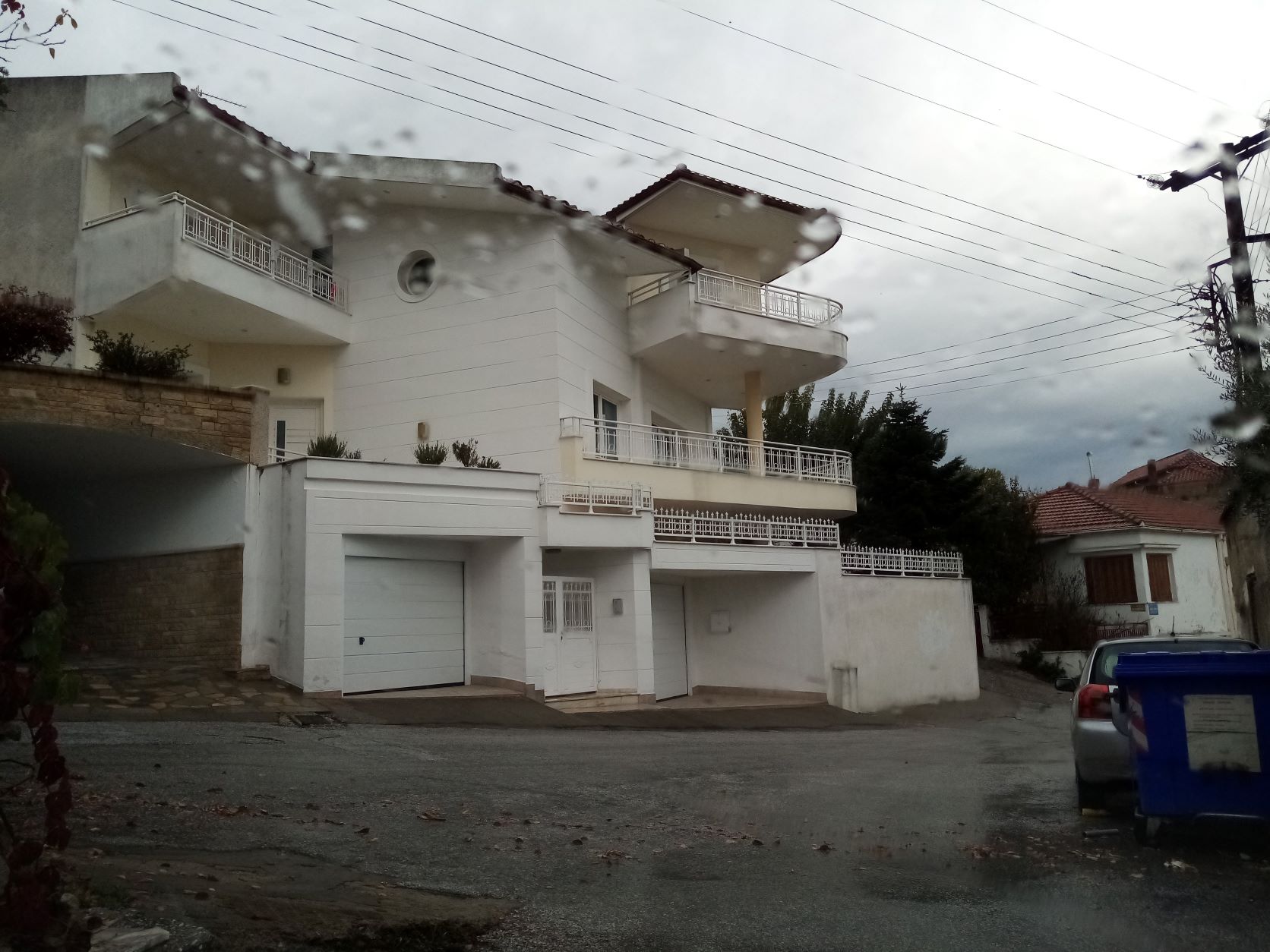 photo3