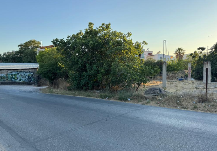 Οικόπεδο  σε πλειστηριασμό Δήμος Αγίων Αναργύρων - Καματερού