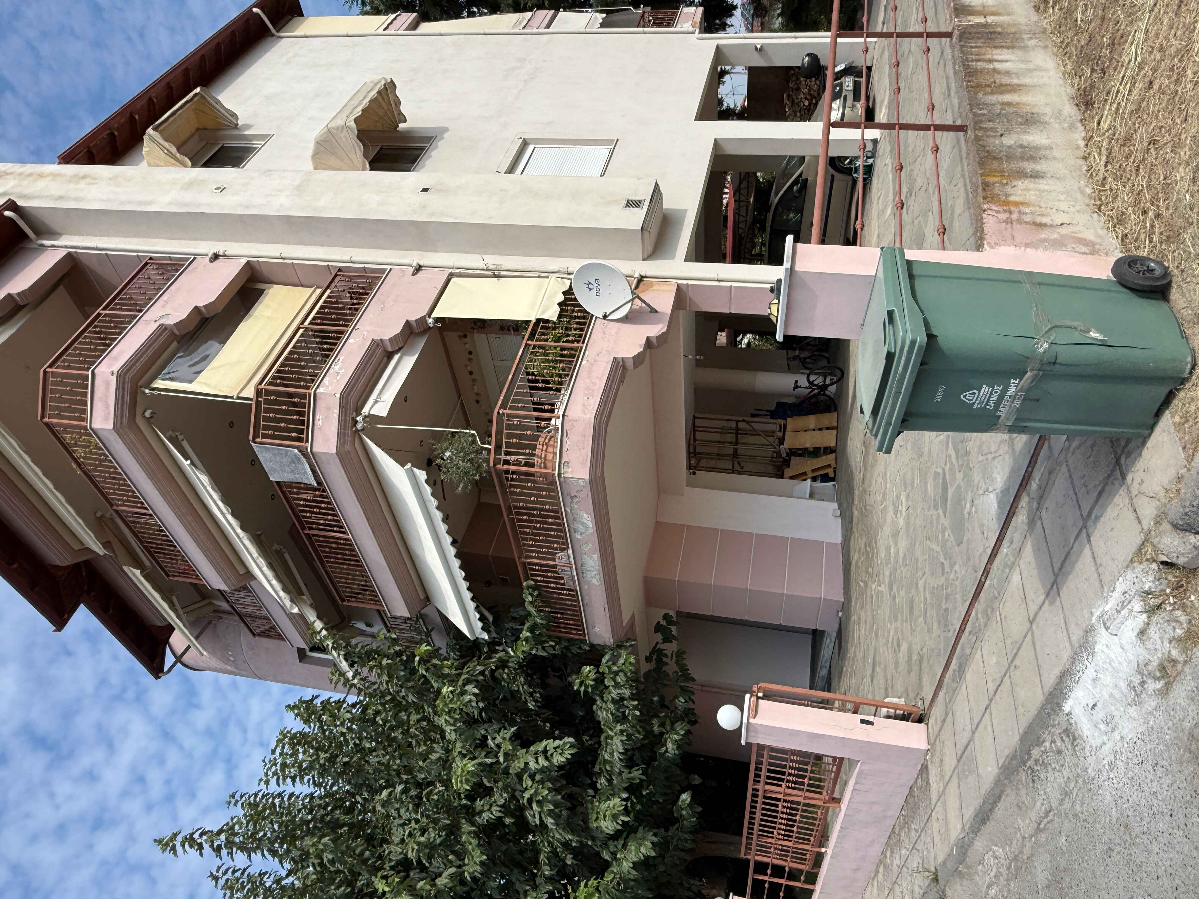 photo0