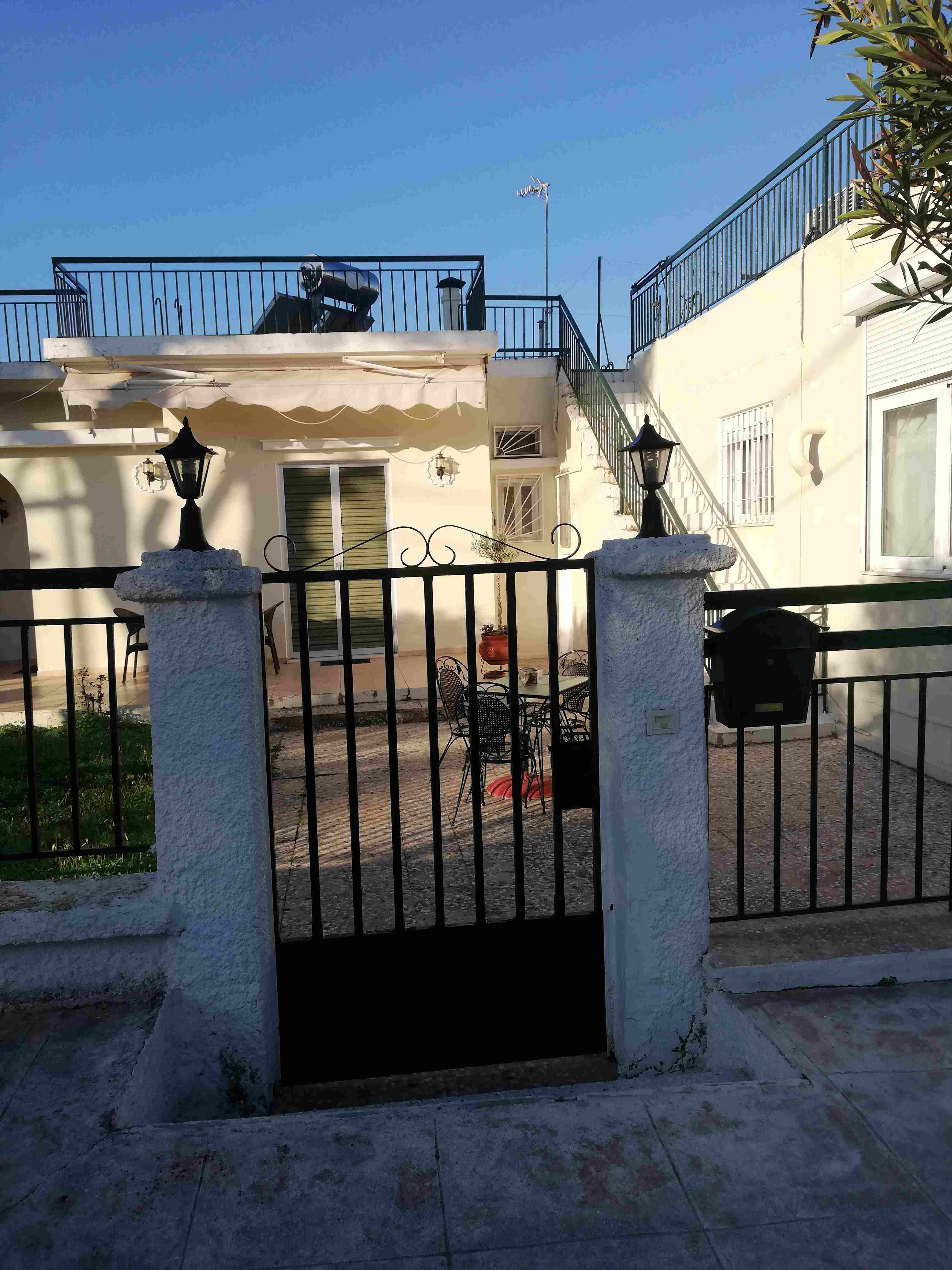 photo0