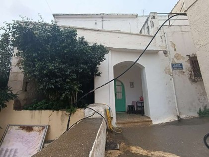 photo1