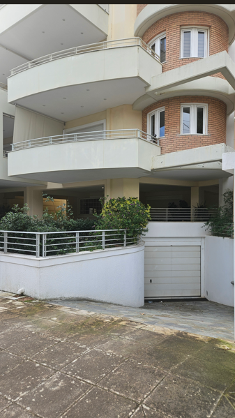 photo1