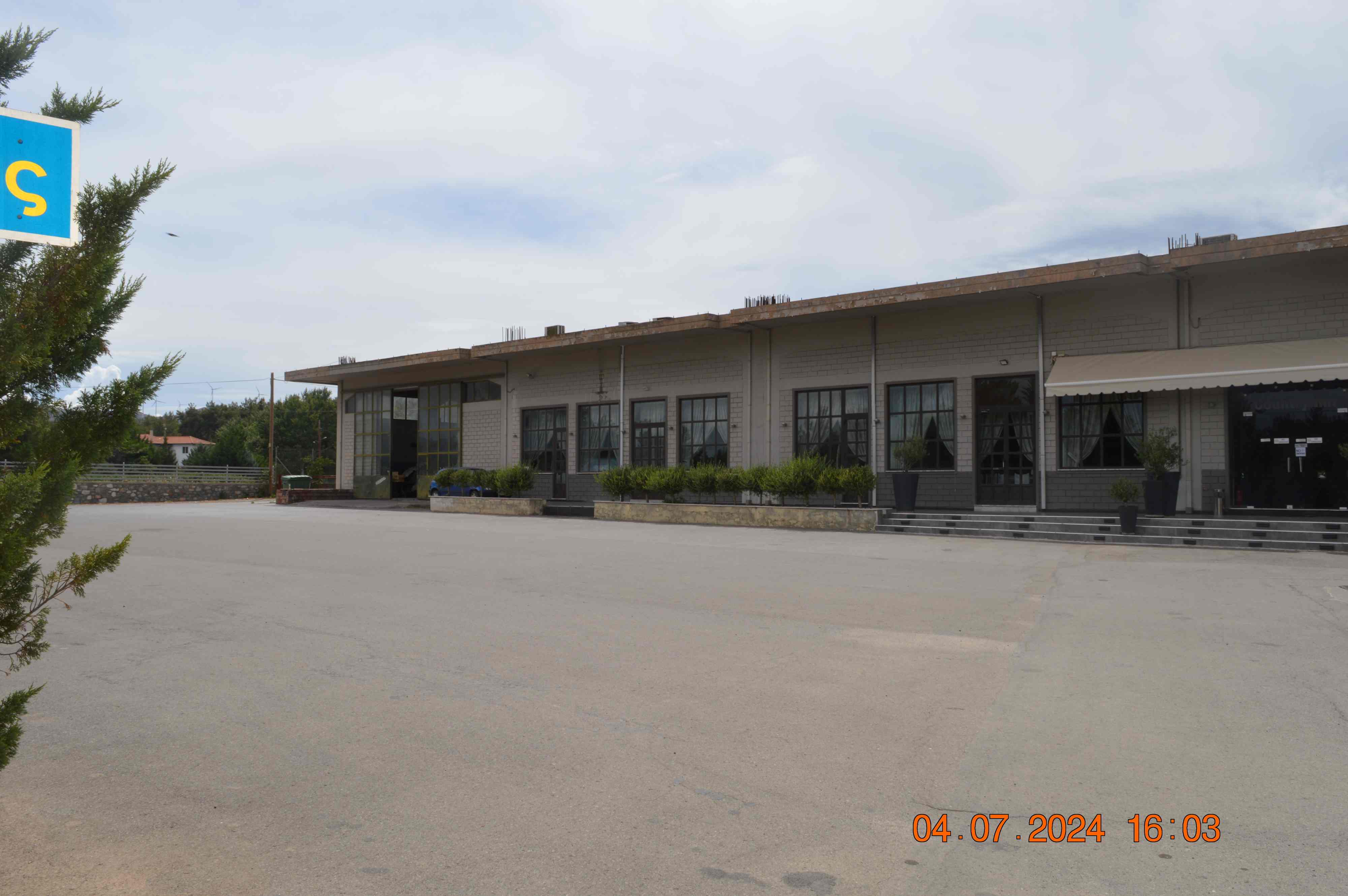 photo2