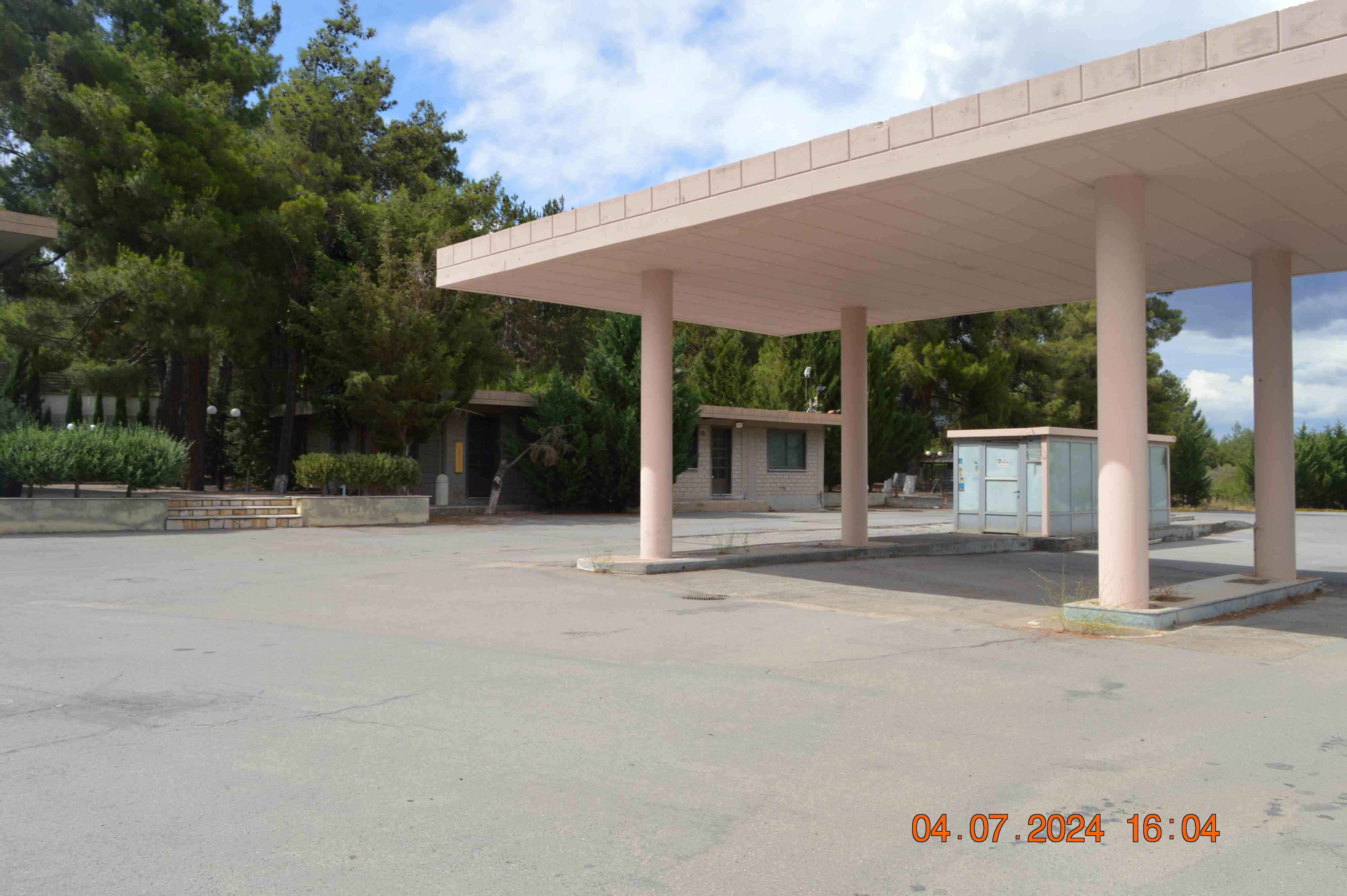 photo3