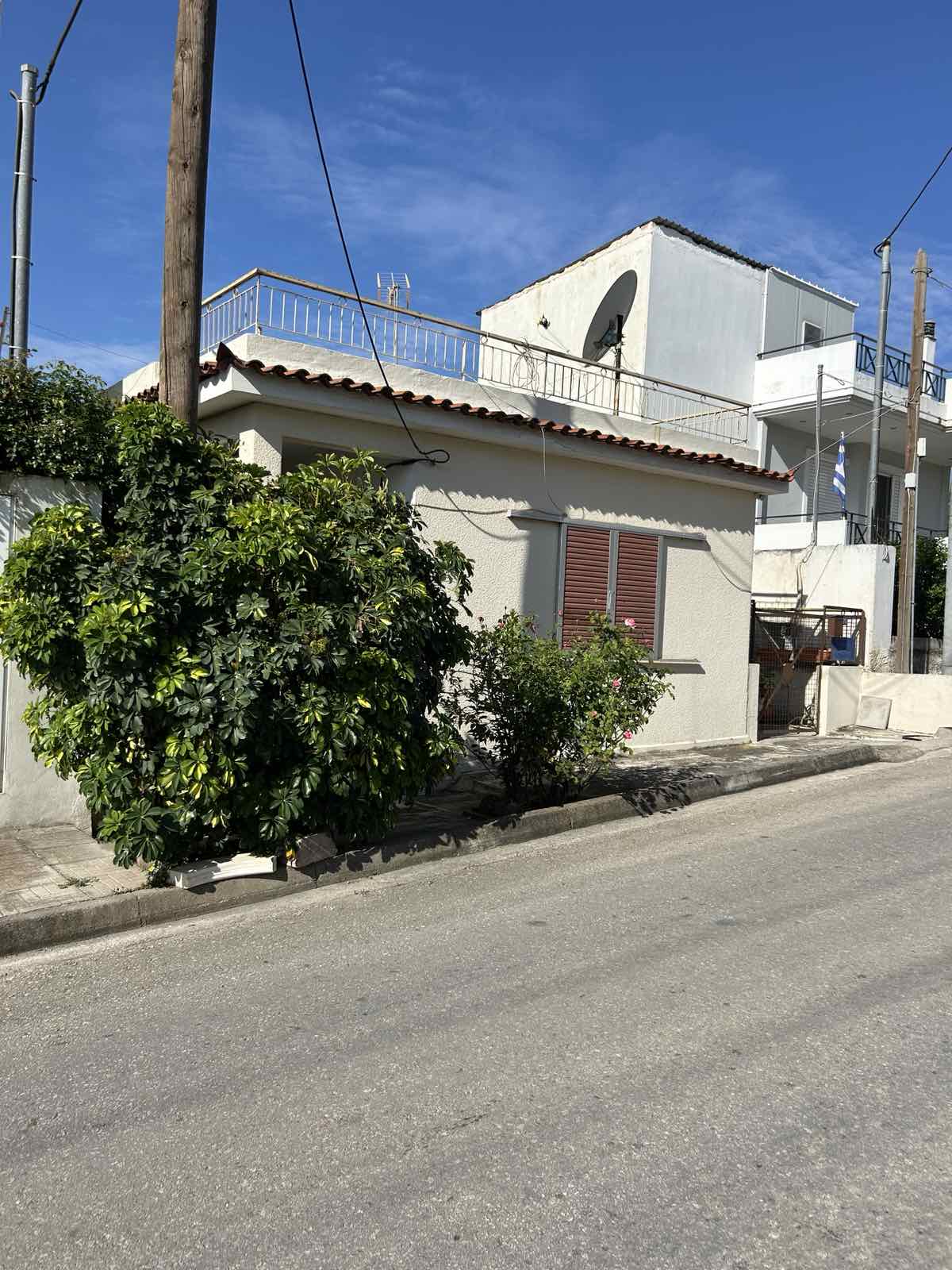 Οικόπεδο με κτίσμα  σε πλειστηριασμό Δήμος Παιανίας