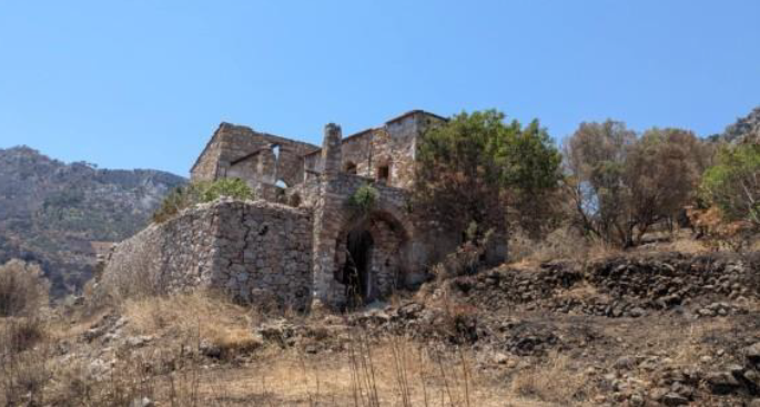 photo1