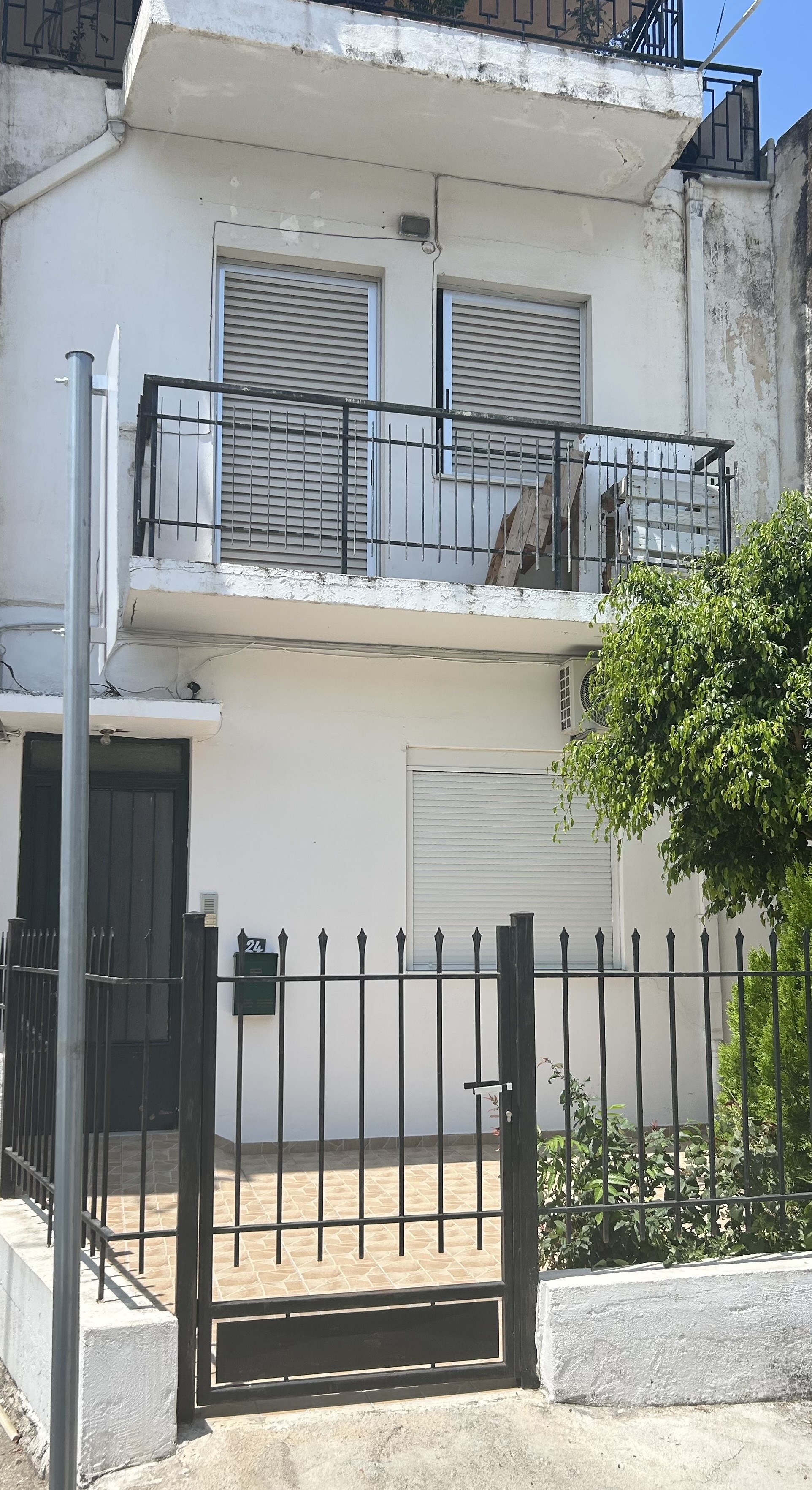 photo2