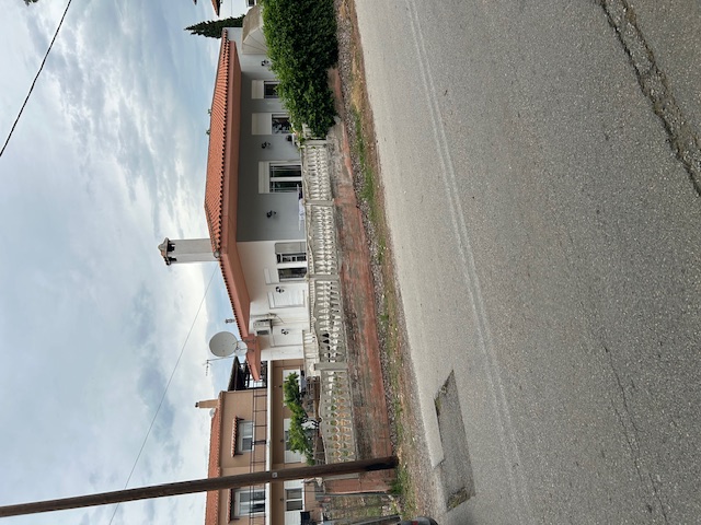 photo1