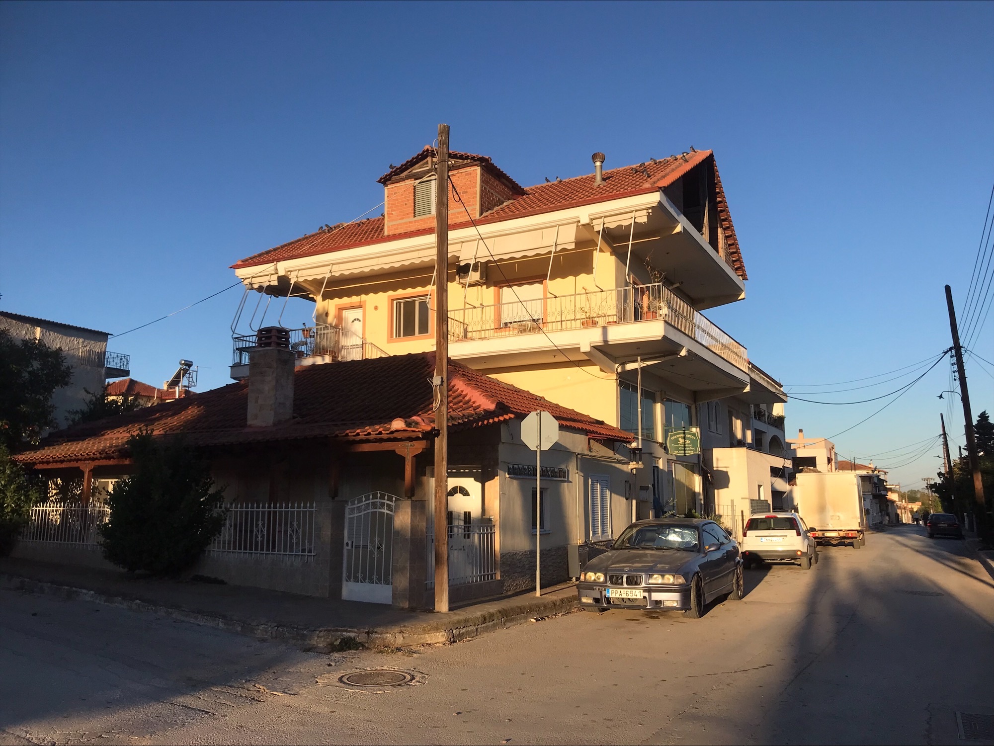 photo0