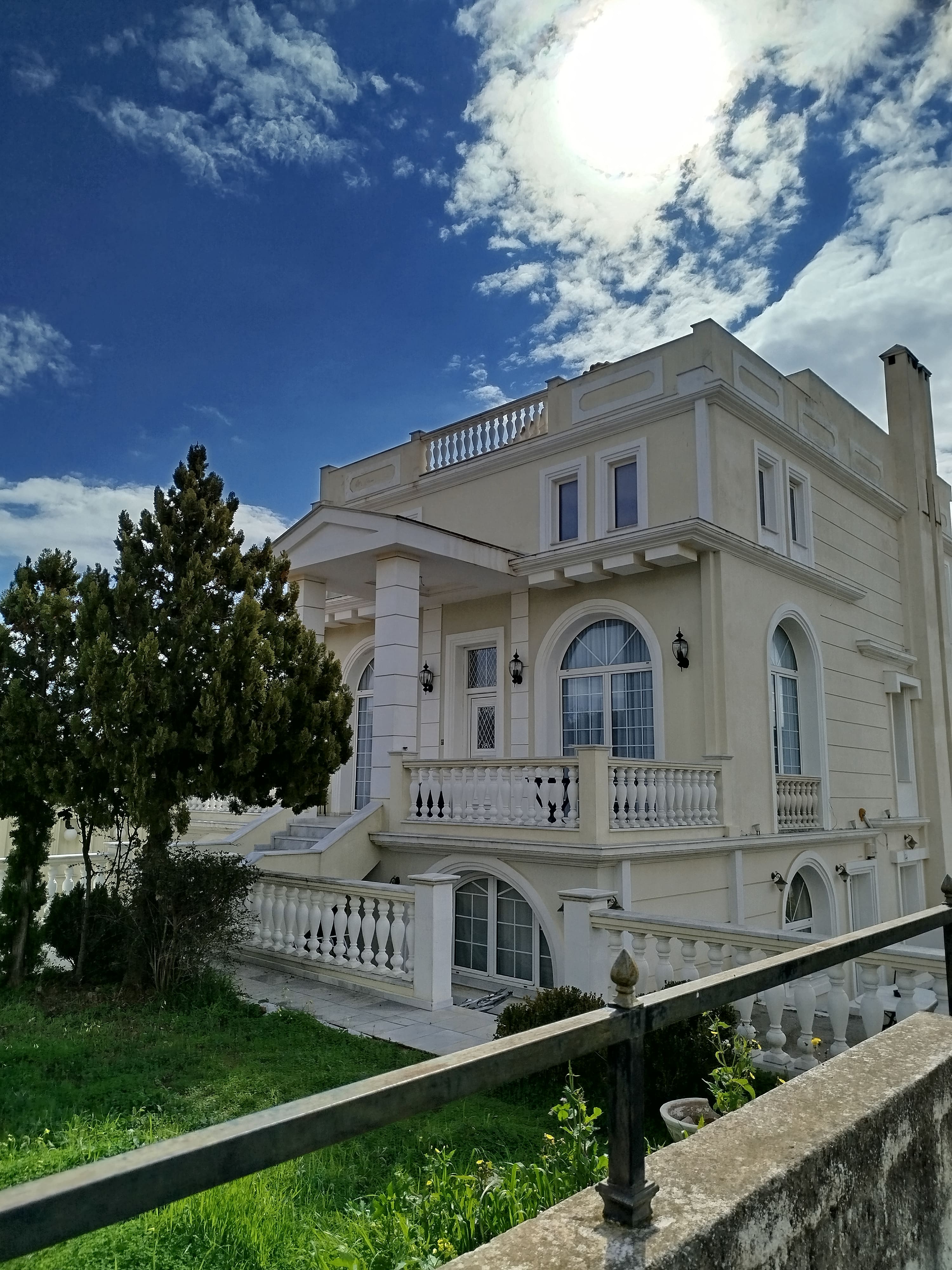 photo3
