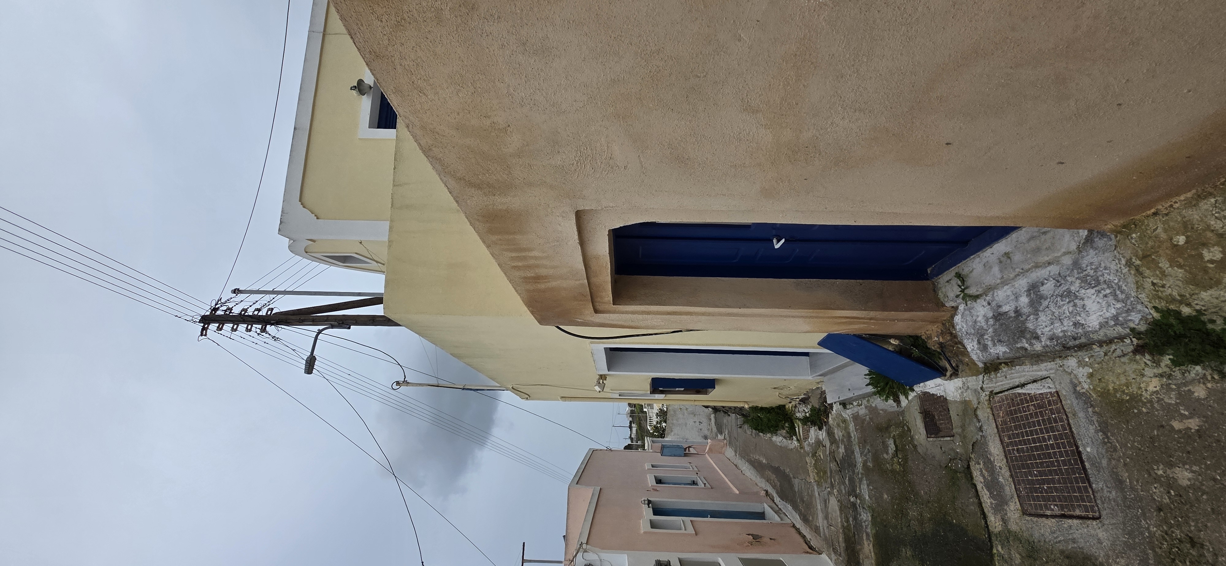 Οικόπεδο με κτίσμα  σε πλειστηριασμό Municipality of Thira