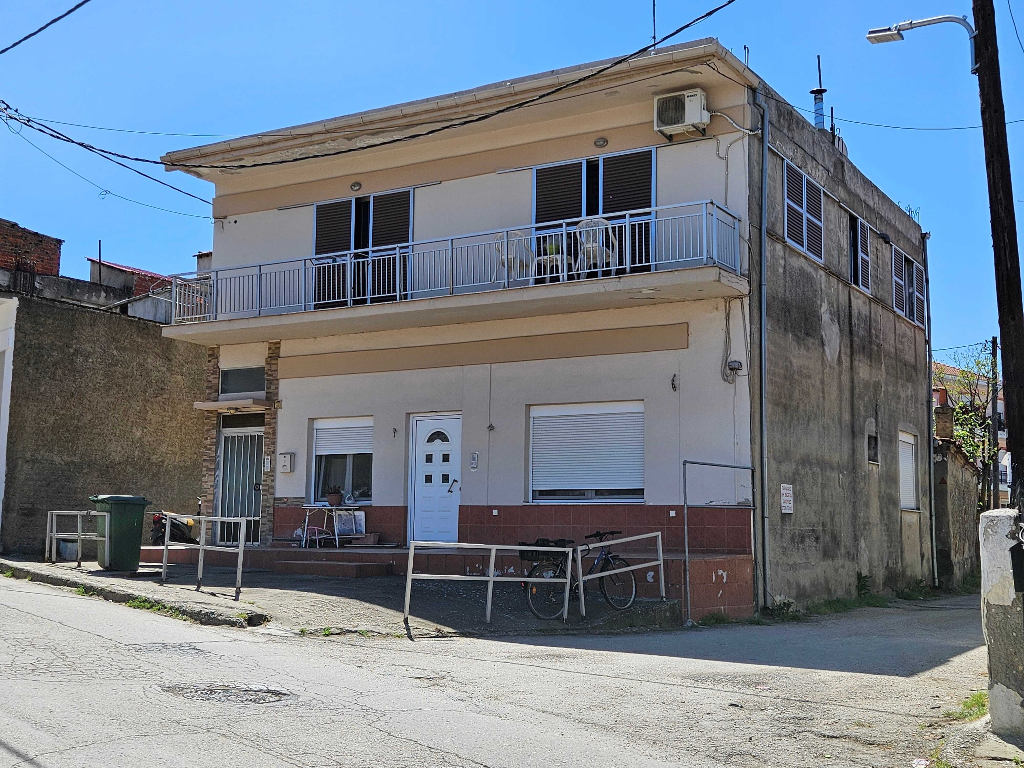 photo2