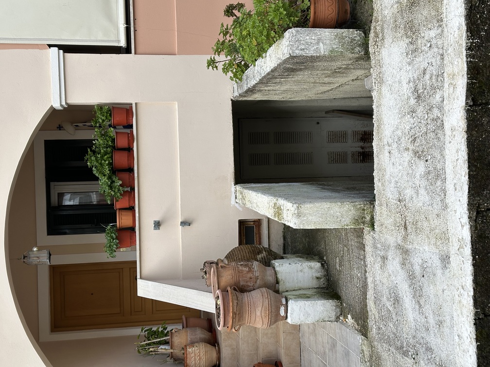 photo1