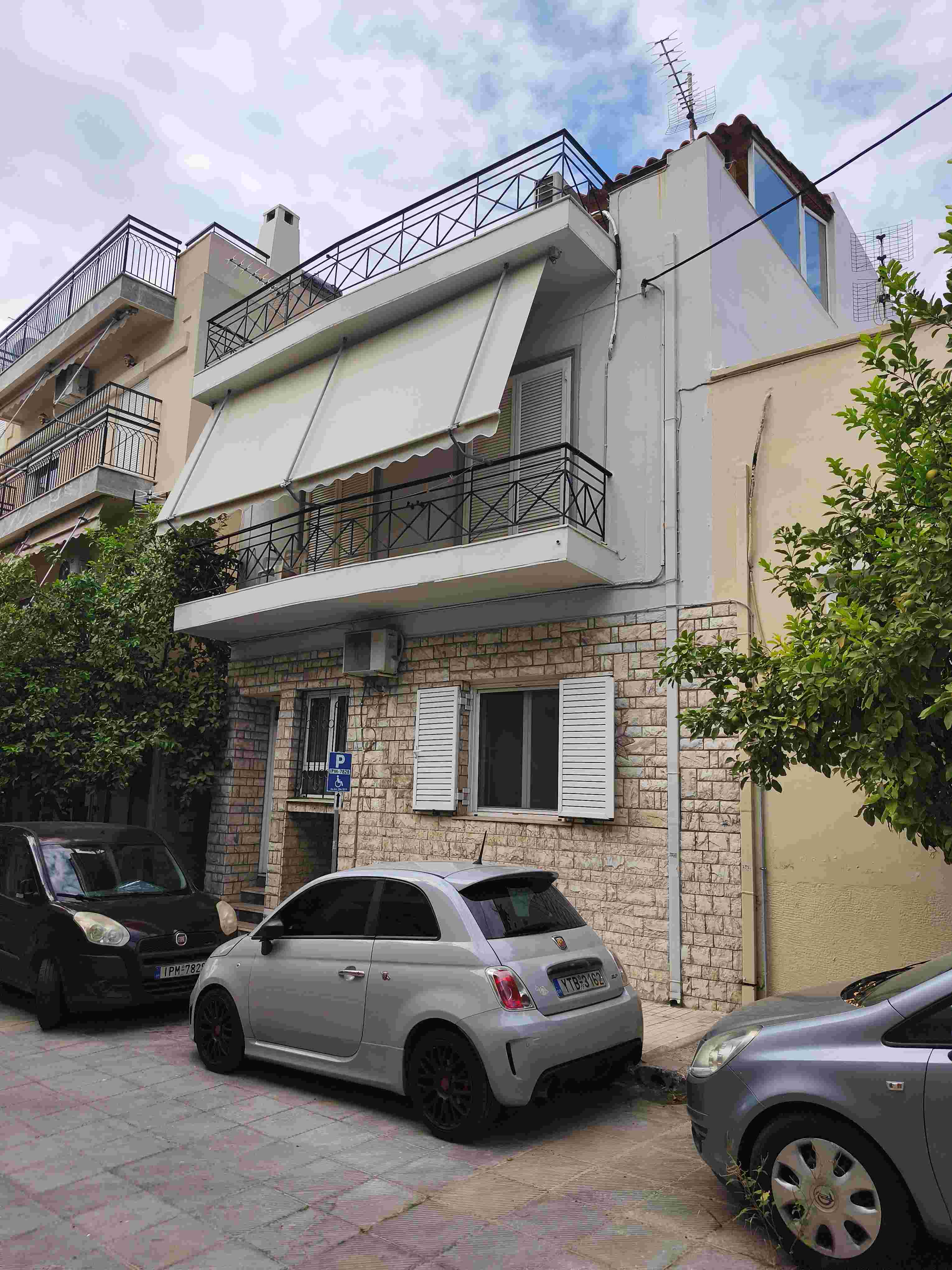 photo2