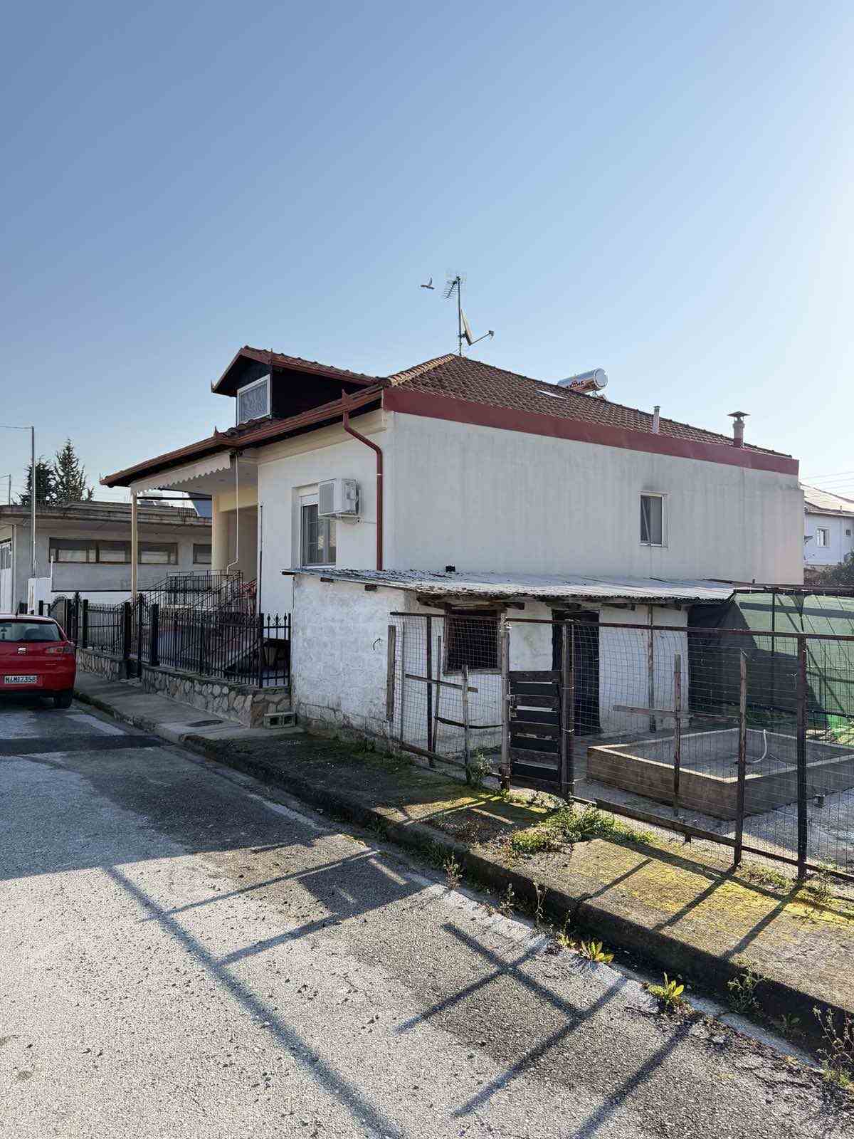 Οικόπεδο με κτίσμα  σε πλειστηριασμό Δήμος Κατερίνης