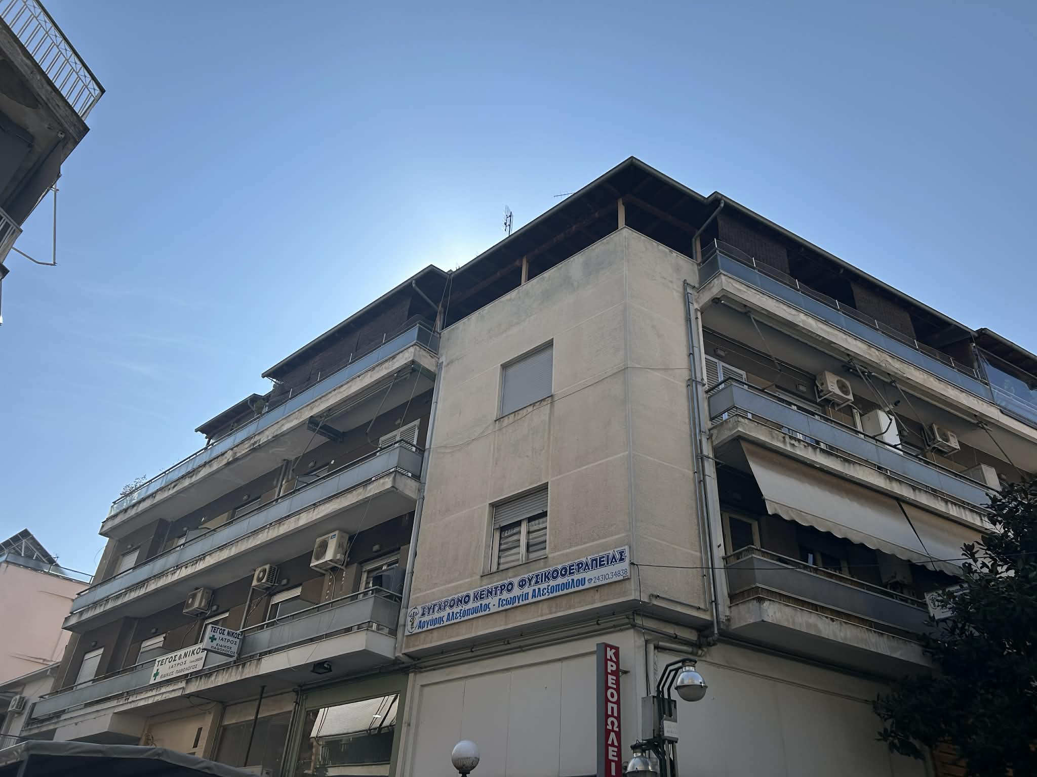 photo0