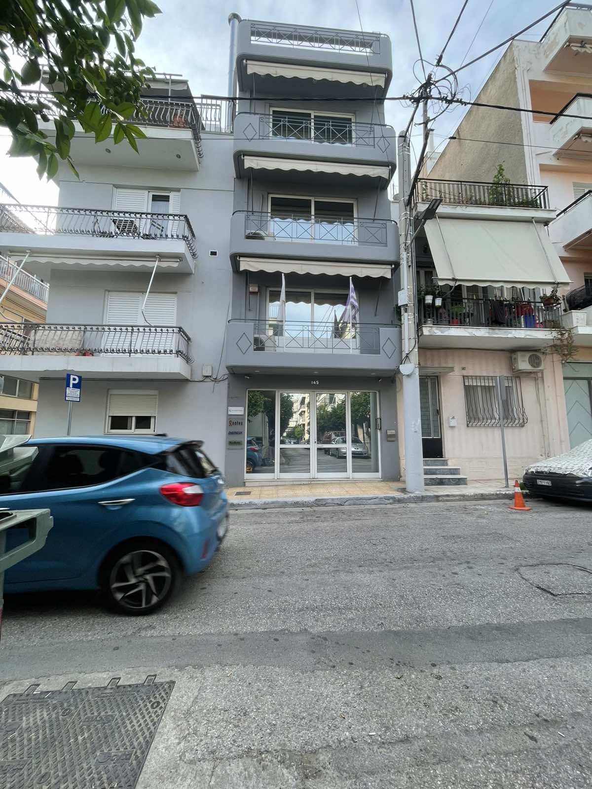 Αποθήκη  σε πλειστηριασμό Municipality of Nikia - Agios Ioannou Rentis