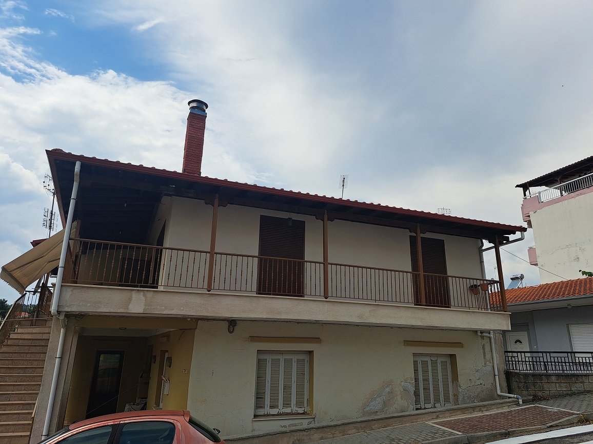 photo1
