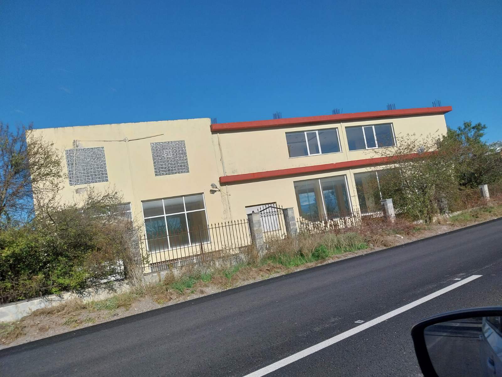 Αγροτεμάχιο με κτίσμα  σε πλειστηριασμό Δήμος Λαγκαδά