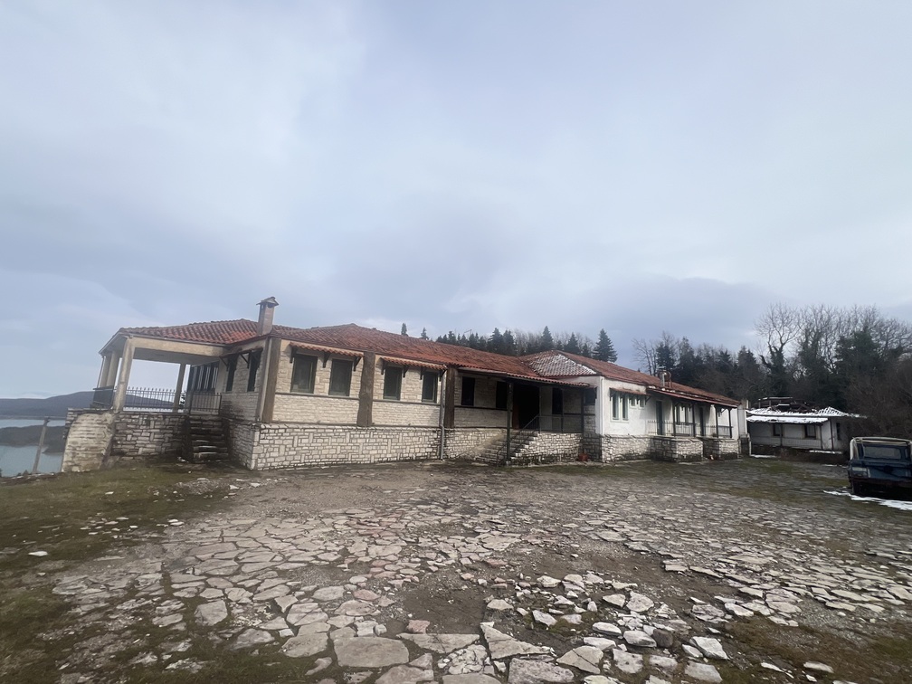 Ξενοδοχειακή Μονάδα  σε πλειστηριασμό Δήμος Λίμνης Πλαστήρα