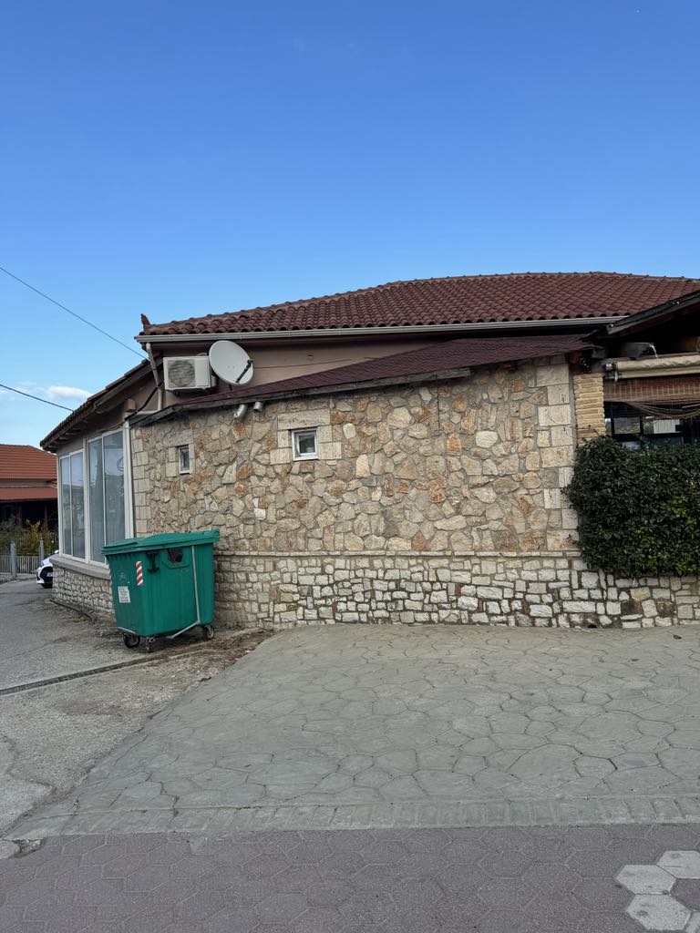 photo2