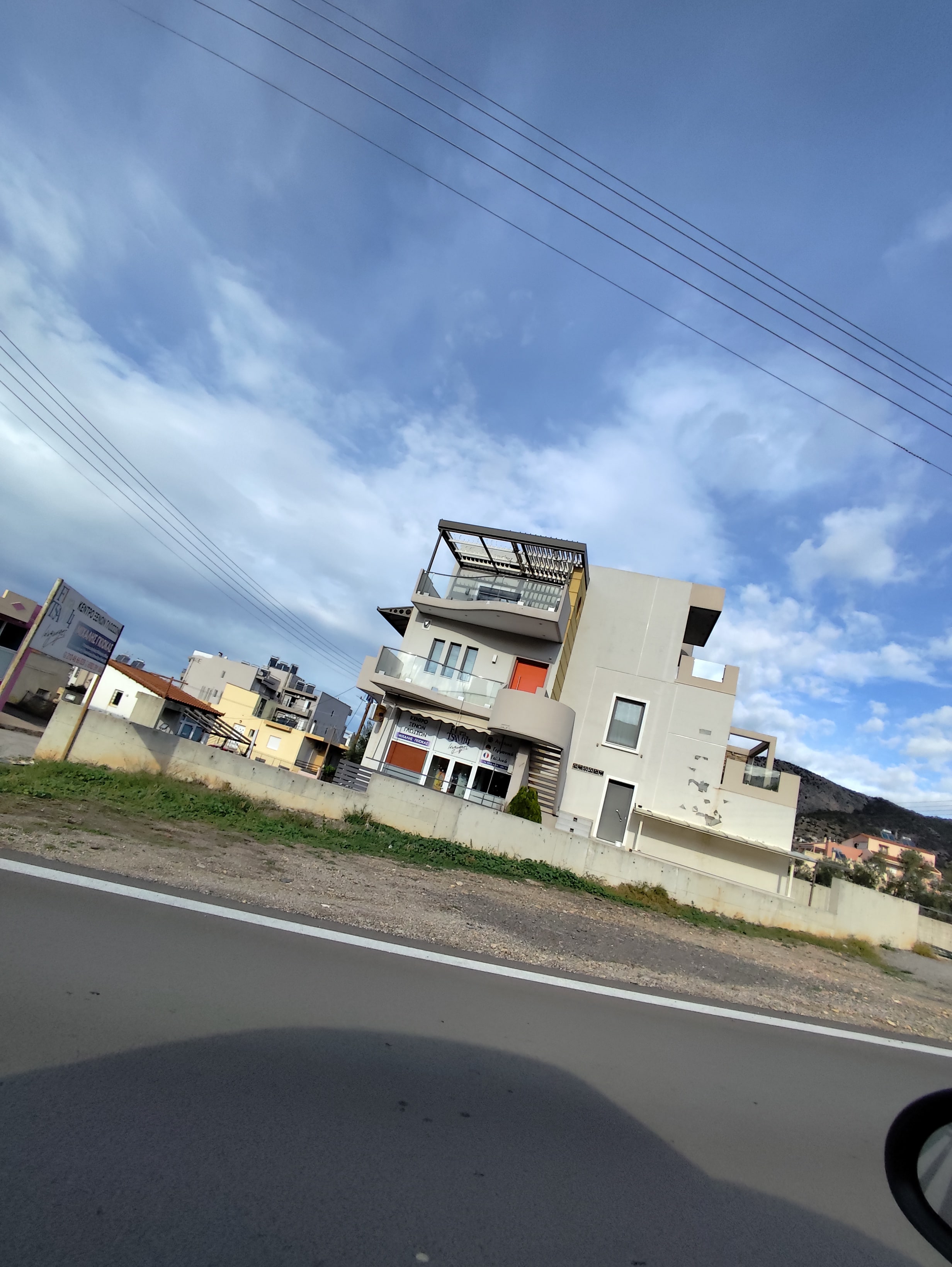 photo0