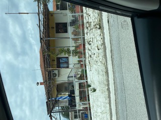 photo1