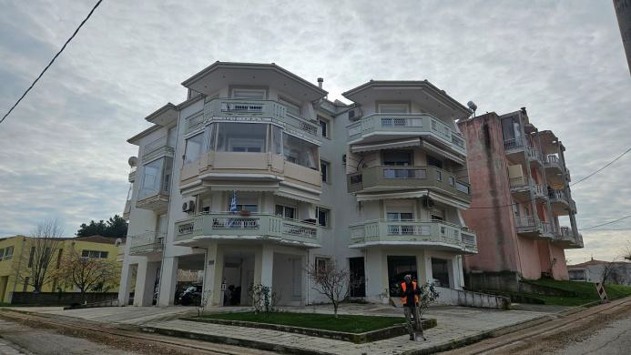 photo2