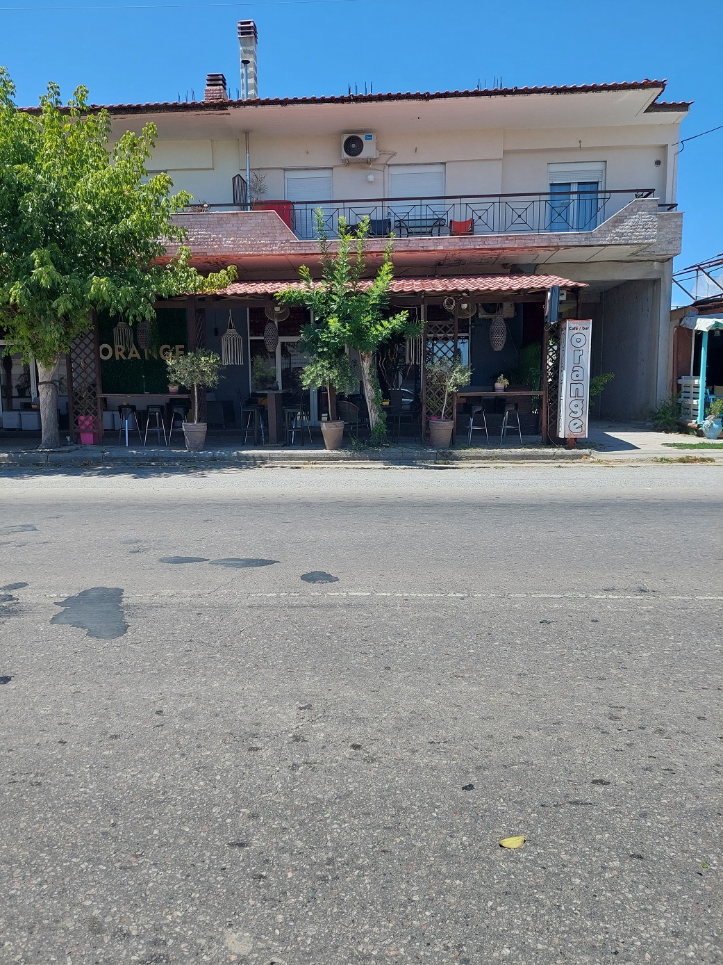 photo0