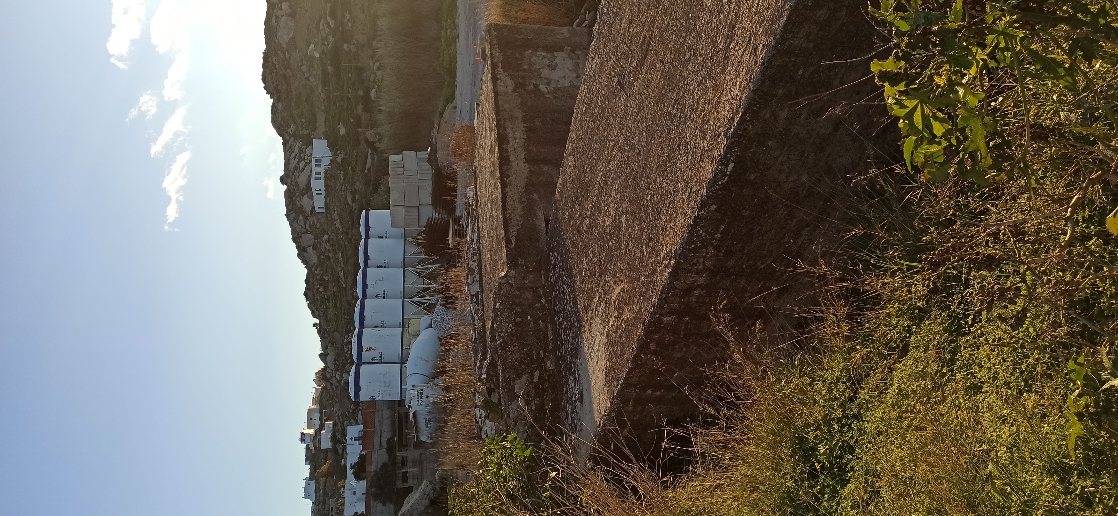 photo2