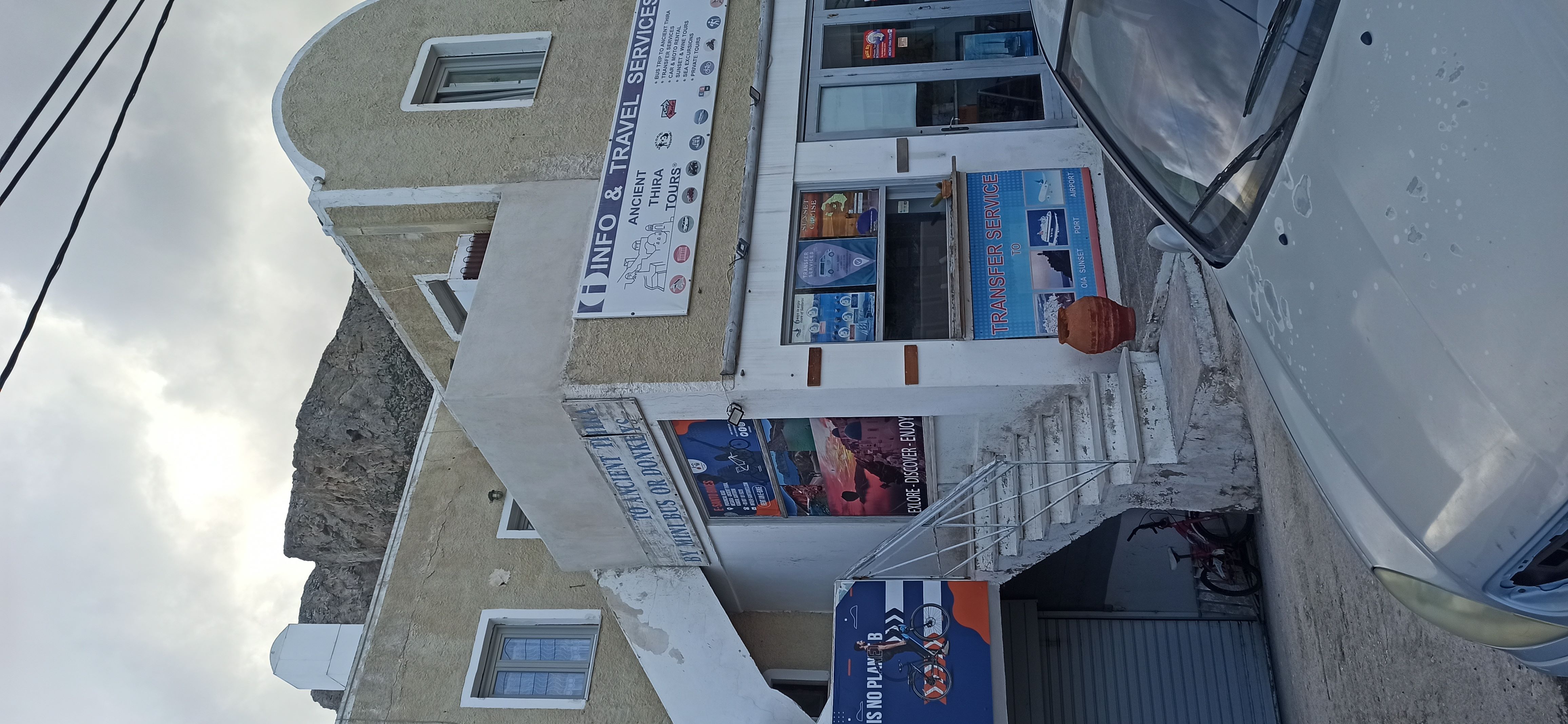 photo1